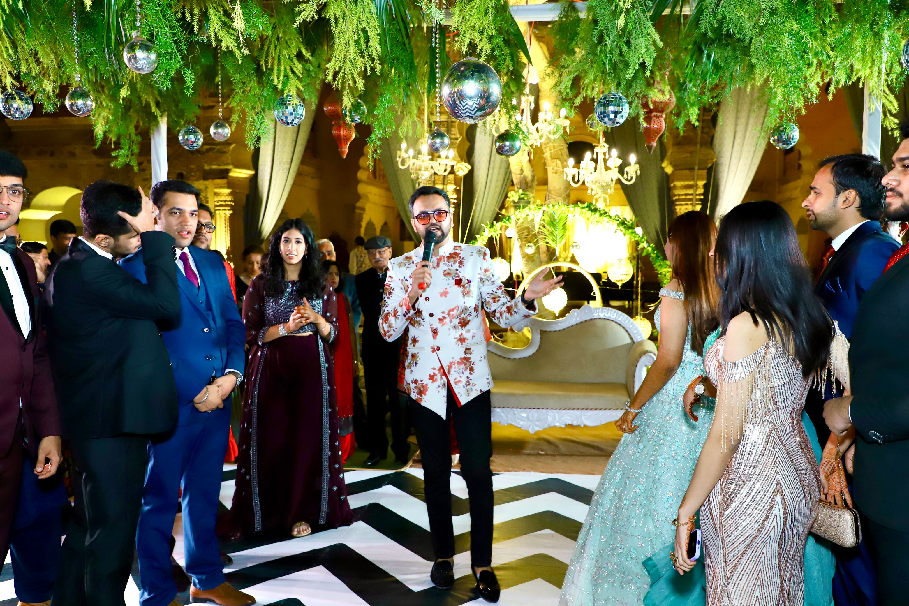 Anchor for Wedding in Delhi
