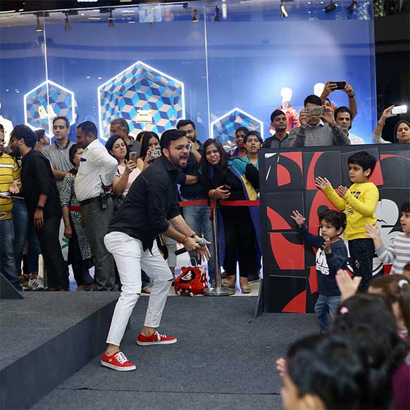 Event Host in Delhi