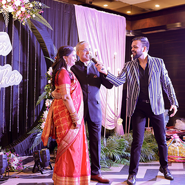 Virtual Event Anchor in Noida